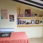 Apartment Giallo *